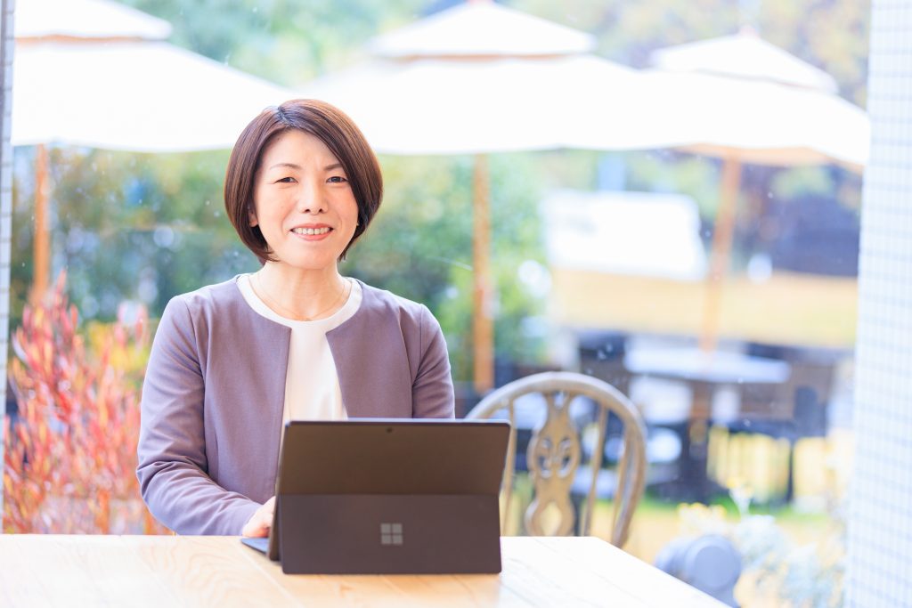 吉村千鶴子さん